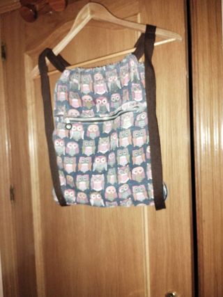 Mochila con estampado de búhos