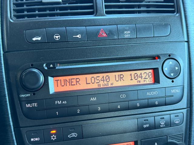 Fiat Grande Punto 1.4i 16v 95cv *6 velocidades*