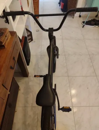 Bicicleta BMX 20 Negra