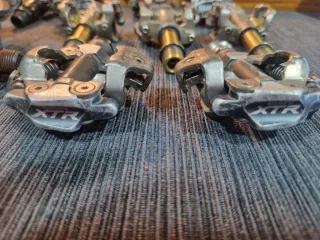 Pedales de bicicleta shimano y mas