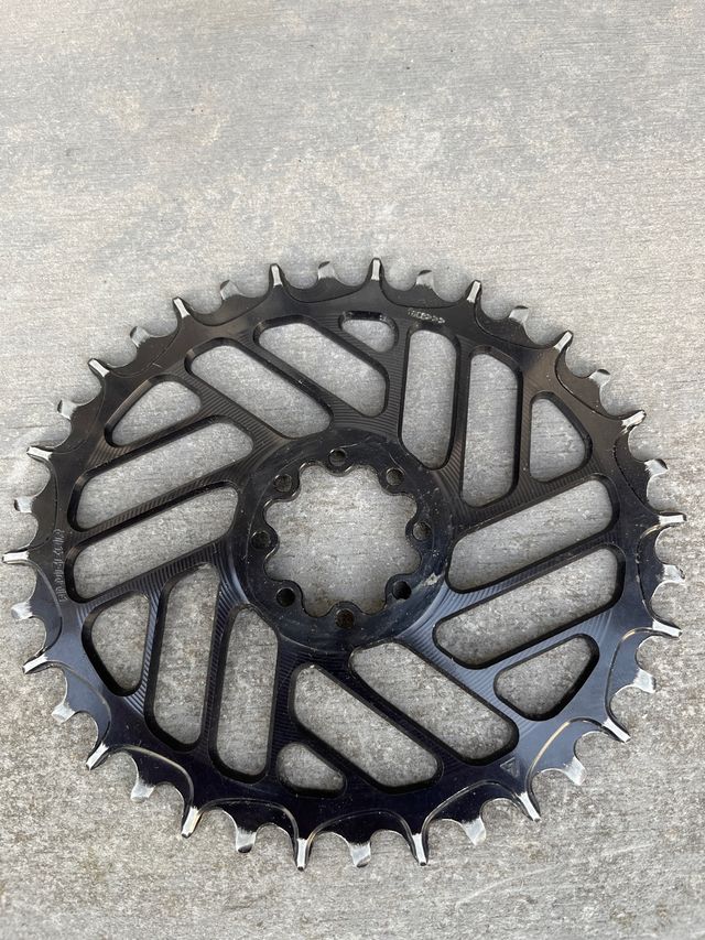 Plato Alugear 36t Ovalado Negro