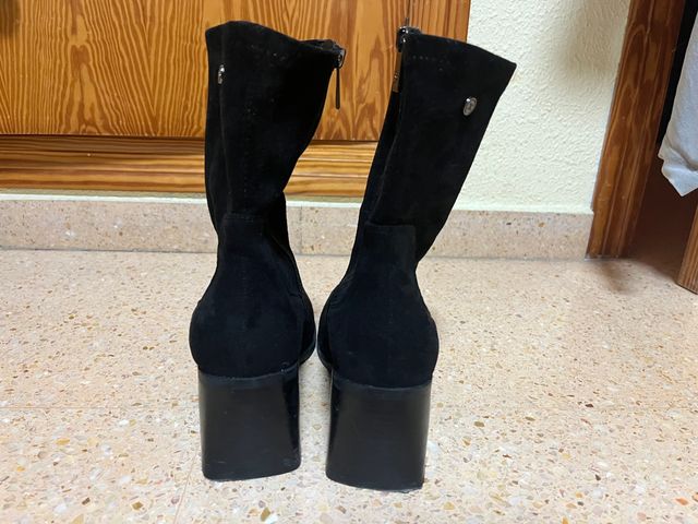 Botines XTI Negros Talla 40