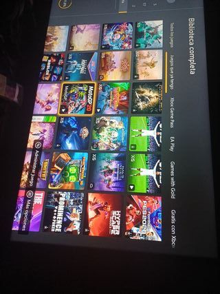 Xbox Series S bianca con design Razer