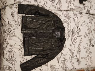 Chaqueta de cuero negra niños