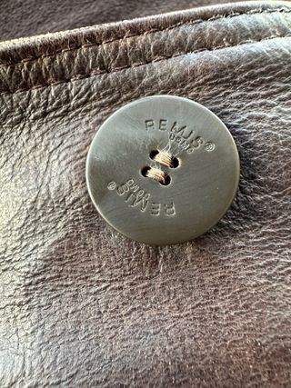 Chaqueta de piel marrón