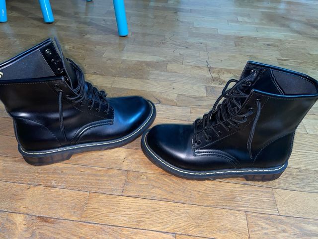 Stivali neri Dr. Martens