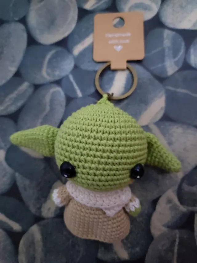 Llavero Amigurumi "Mini Yoda".