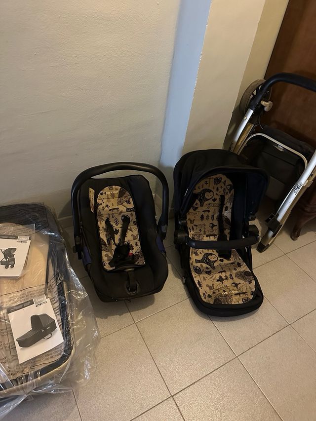 Carro de bebé de tres piezas como nuevo
