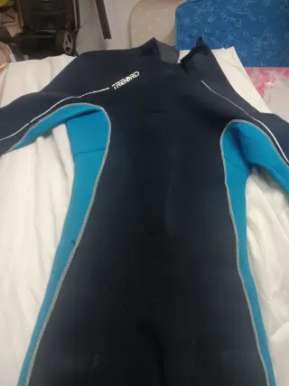 Traje de neopreno talla L