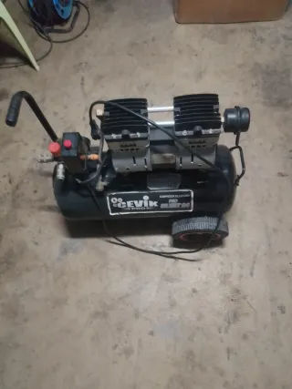 Compresor Cevik Silent 24