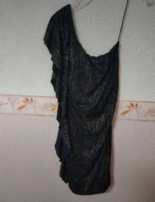 Vestido fiesta un hombro negro y dorado