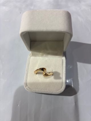 Anillo oro diseño ondulado