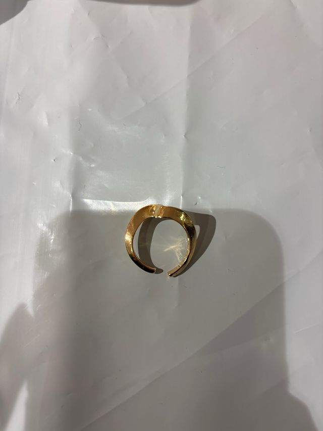 Anillo oro diseño ondulado