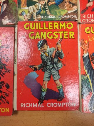 Colección de libros de Guillermo