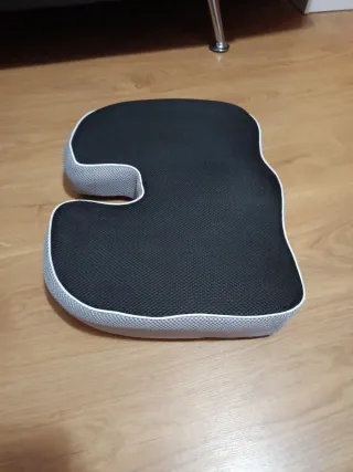 Cojín Ortopédico Negro y Gris