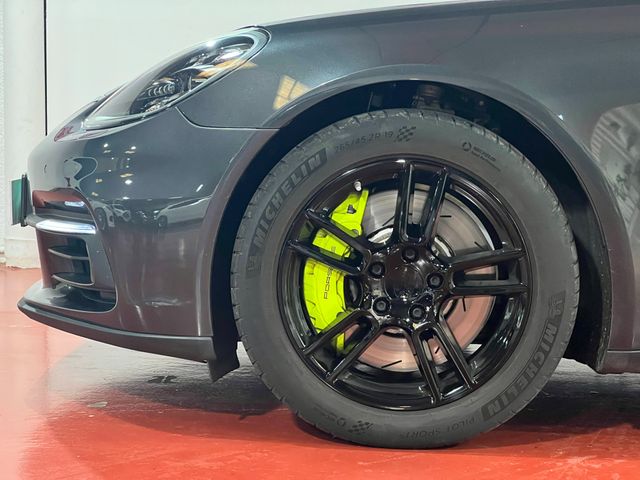 Porsche Panamera 4 E-Hybrid Sport Turismo