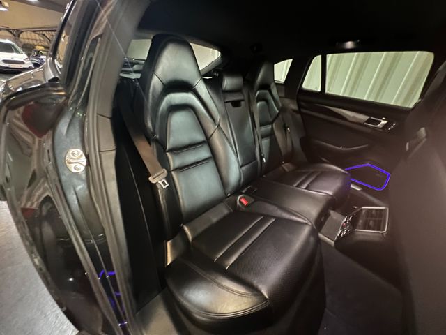 Porsche Panamera 4 E-Hybrid Sport Turismo