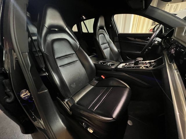 Porsche Panamera 4 E-Hybrid Sport Turismo