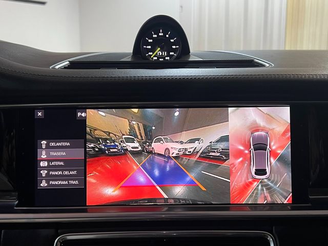 Porsche Panamera 4 E-Hybrid Sport Turismo