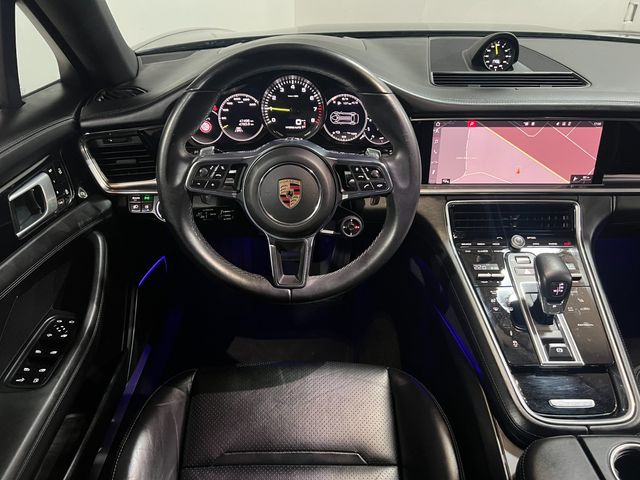 Porsche Panamera 4 E-Hybrid Sport Turismo