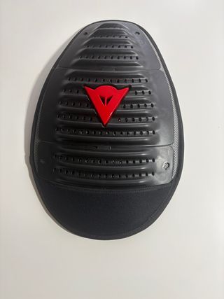 Espaldera Dainese 