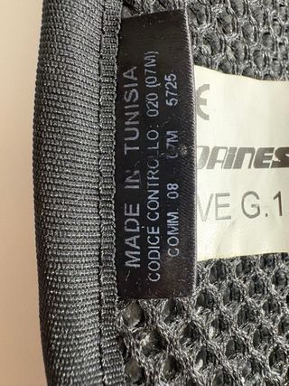 Espaldera Dainese 