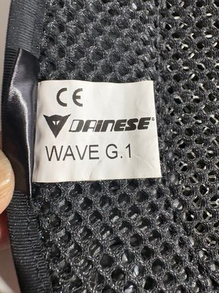 Espaldera Dainese 