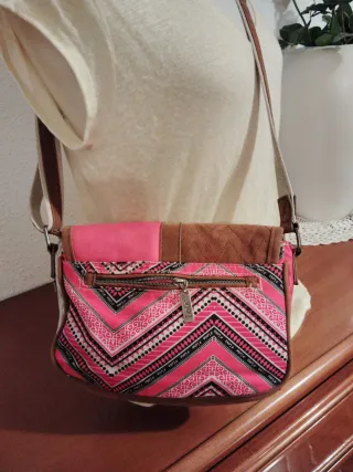 Bolso bandolera Lois marrón y rosa