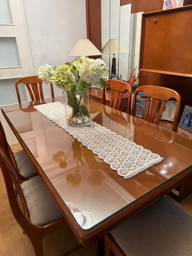Mesa comedor madera y cristal con 6 sillas