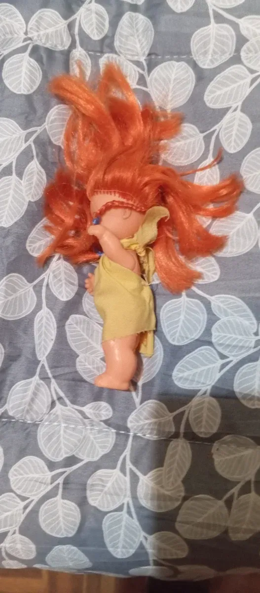 Barriguita pelirroja años 80