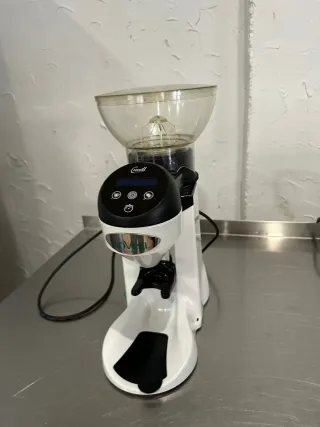 Molinillo de café blanco Eureka Mignon