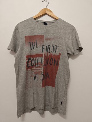 Camiseta Springfield gris estampada