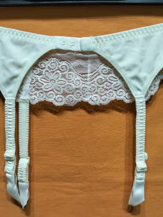 Reggicalze donna pizzo avorio taglia S