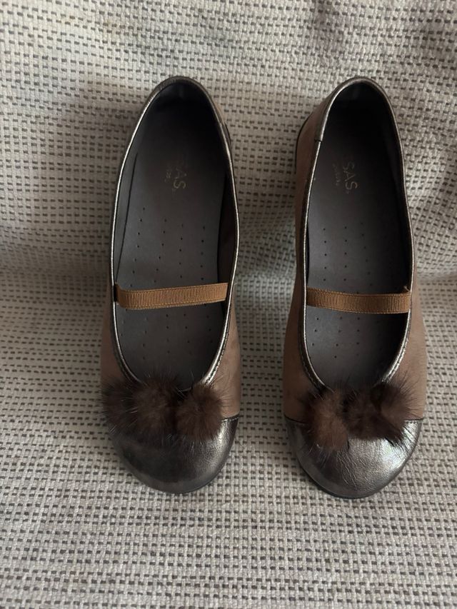 Bailarinas niña marrón y dorado