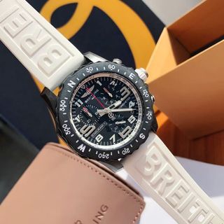Reloj Breitling Endurance Pro Negro Blanco