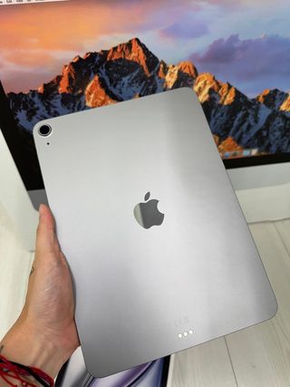 iPad Air 11” 2025 M3 128gb wifi NUEVA