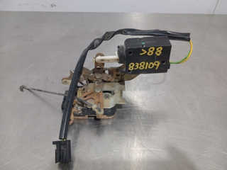 CERRADURA PUERTA DELANTERA DERECHA VOLVO SERIE 44