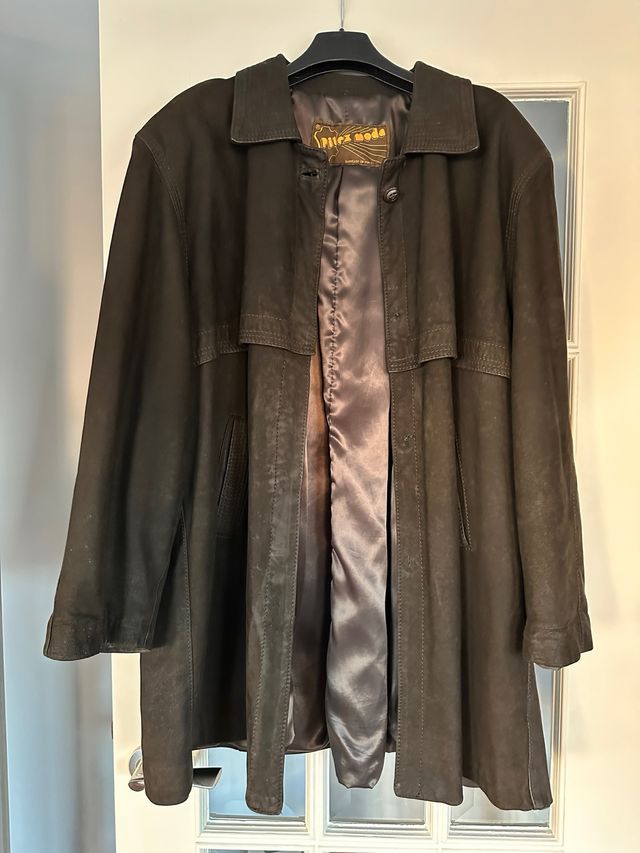 Abrigo de ante verde