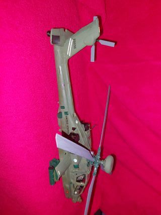 Maqueta Helicóptero Apache 1:48