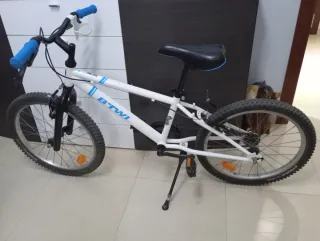 Bicicleta BTWIN 20 Blanca