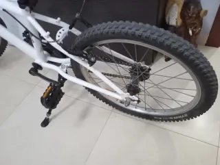 Bicicleta BTWIN 20 Blanca