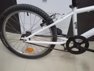 Bicicleta BTWIN 20 Blanca