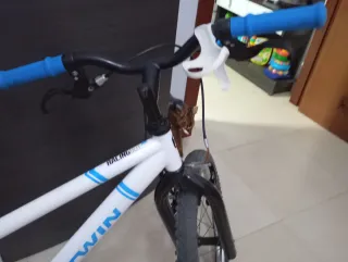 Bicicleta BTWIN 20 Blanca