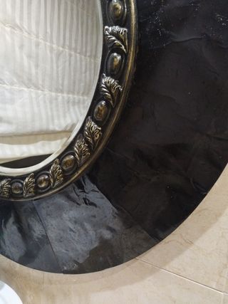 Espejos Negros y Dorados