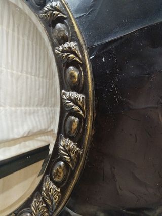 Espejos Negros y Dorados