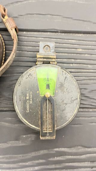 Brújula Militar Inglesa con Funda de Piel