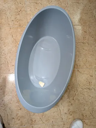 Bañera bebé azul con soporte