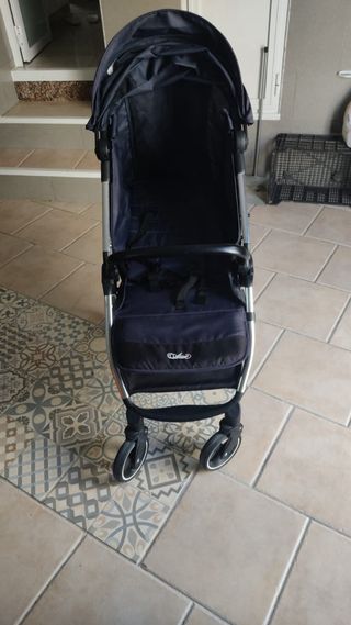 Silla de paseo ligera para bebé  marca Arrue