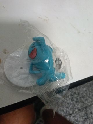 Figura Pokémon Wobbuffet con base