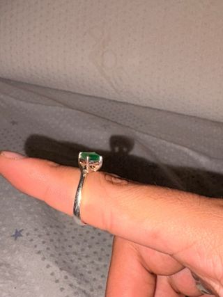 Anillo Dama Esmeralda Plata 

